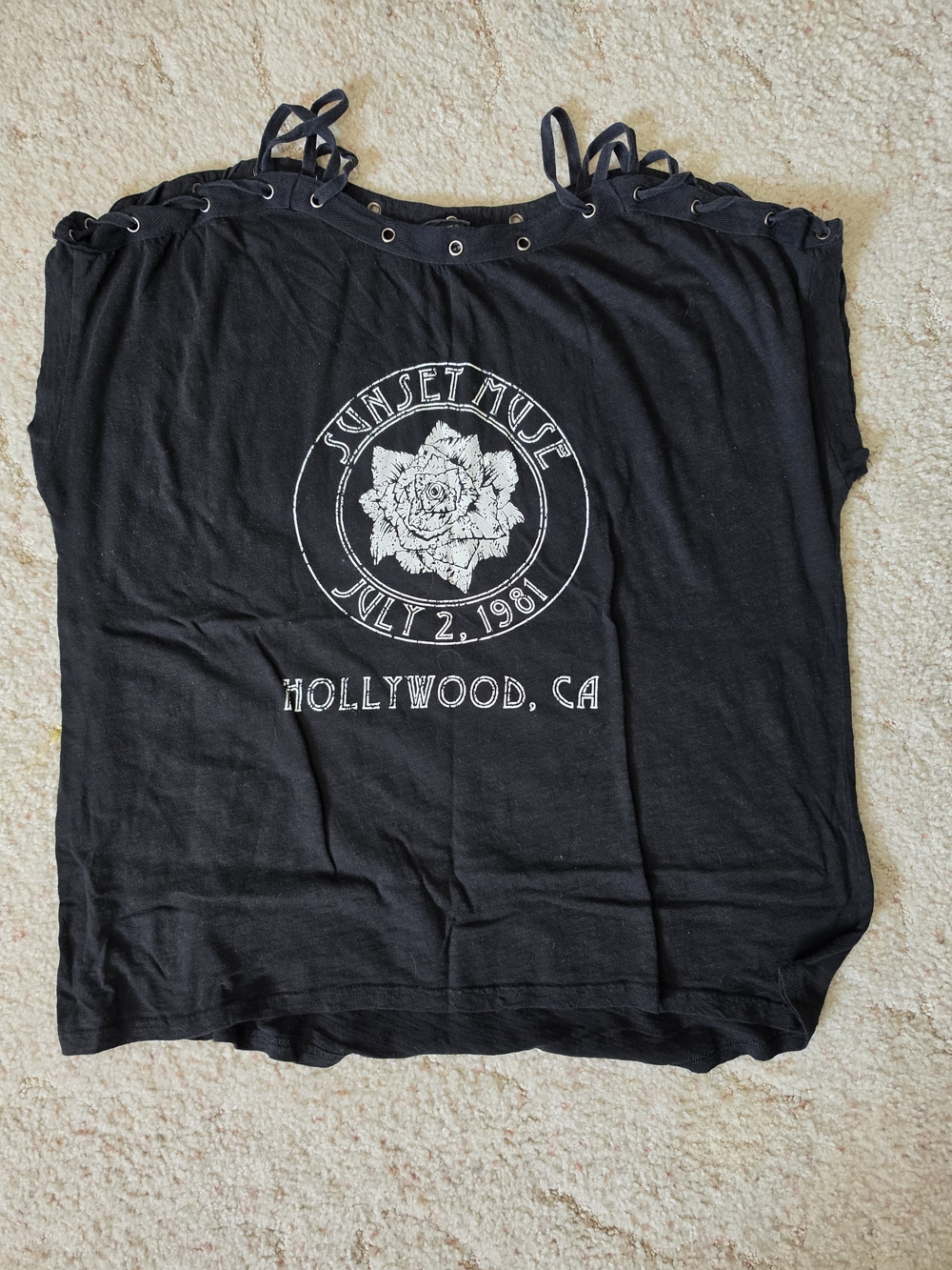 torrid Black Graphic Lace-Up Cold Shoulder Tee